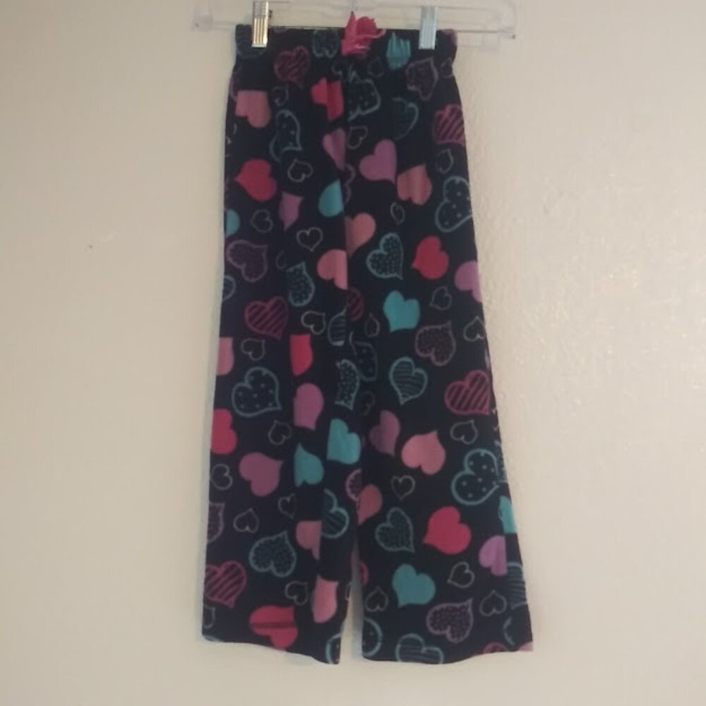 Total Girl black multicolored all over print heart girl's size 6 pajama pants